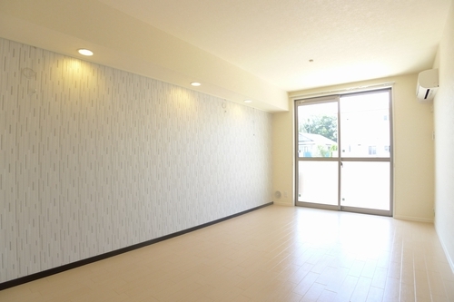 グロリオーサJ 206号-3