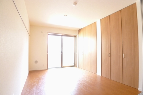 Ｈａｌｅ　Ｋａｎａｌｏａ 102号-2