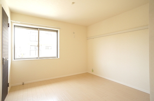 Sepia Court 205号-4