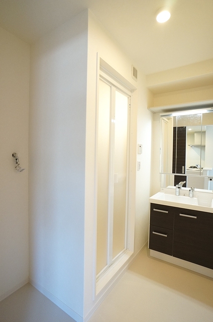 シャーメゾン　ガーデン 302号-5