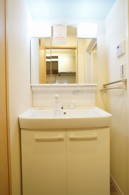 Ｇｒａｎｄｅ　ｅｔｏｉｌｅ　１８ 302号-9