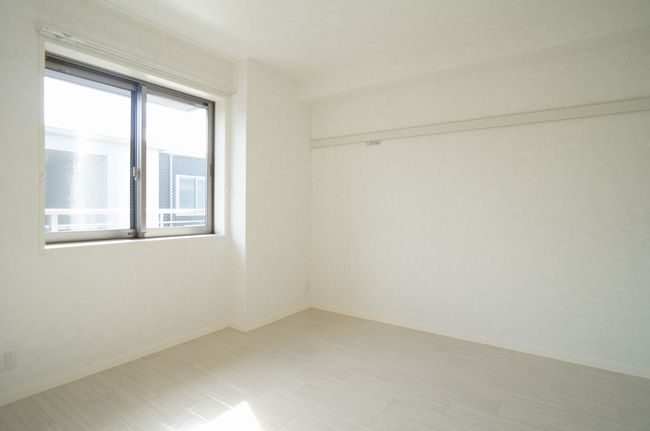 マギーヴィレ 302号-7