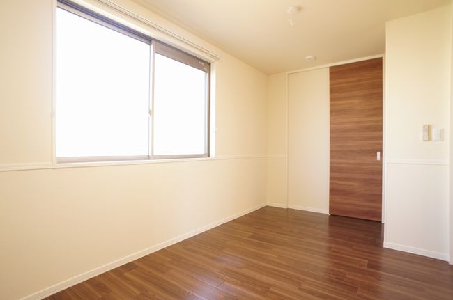 メゾンロシェＫ 203号-4