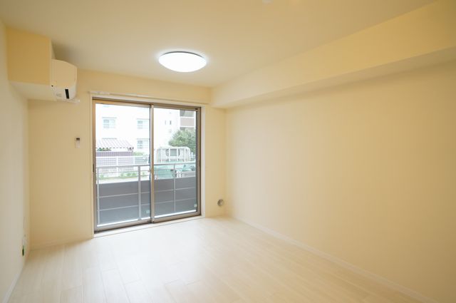 シャーメゾン プレミアス 102号-2