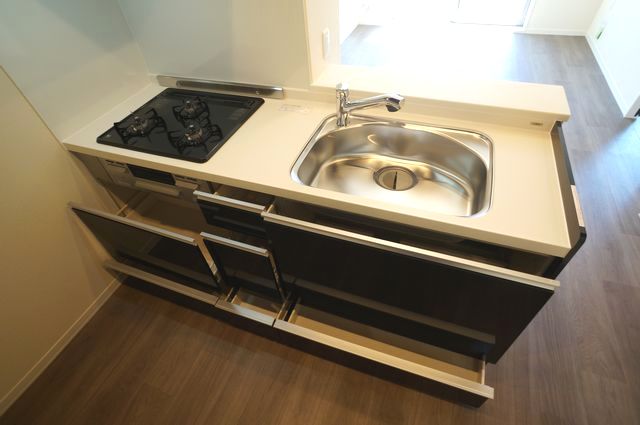 シャーメゾン プレミアス 302号-4