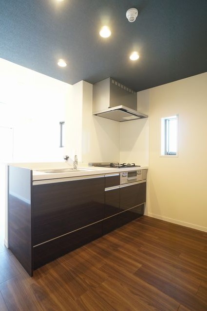 シャーメゾン　プレミアス 305号-4