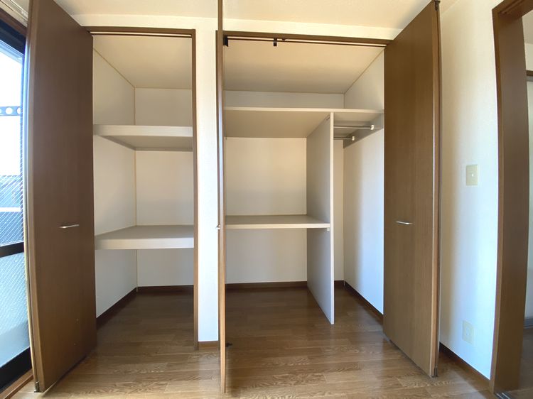 アンビションＴ・Ｉ 202号-3