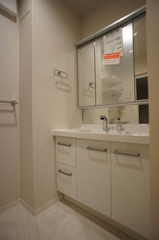 ゴールデンヒルズ 302号-8