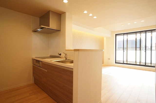 トラストメゾン花長 205号-2