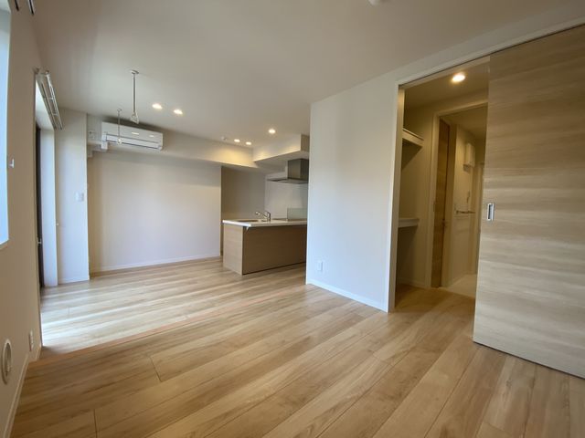 Ｓｅｒｄｉｎａ 103号-7