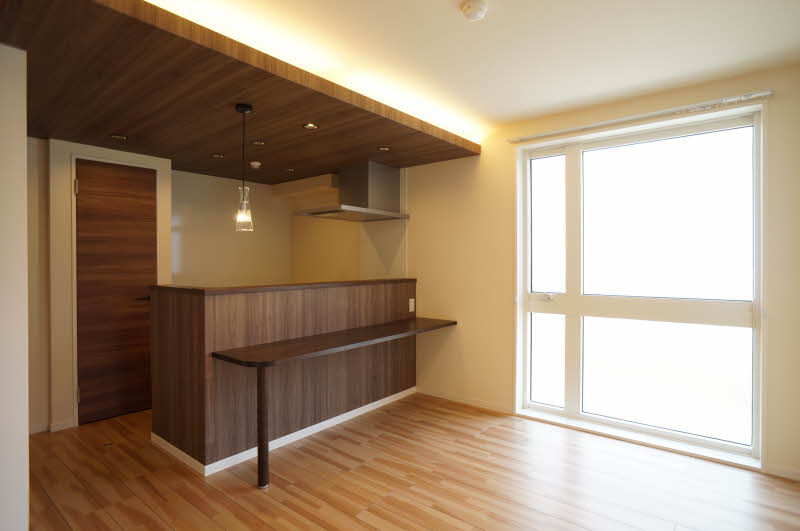 ハピネス本郷 303号-2