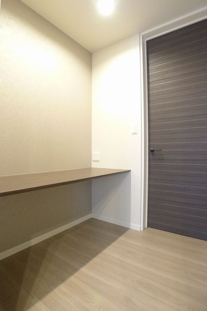 ラ・ルーチェ 303号-3