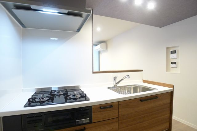 ロイヤルパレス黒砂台 102号-3