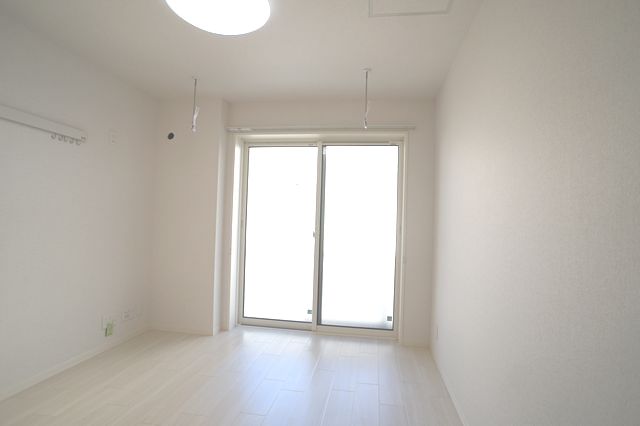 カーサクレールⅤ 101号-2