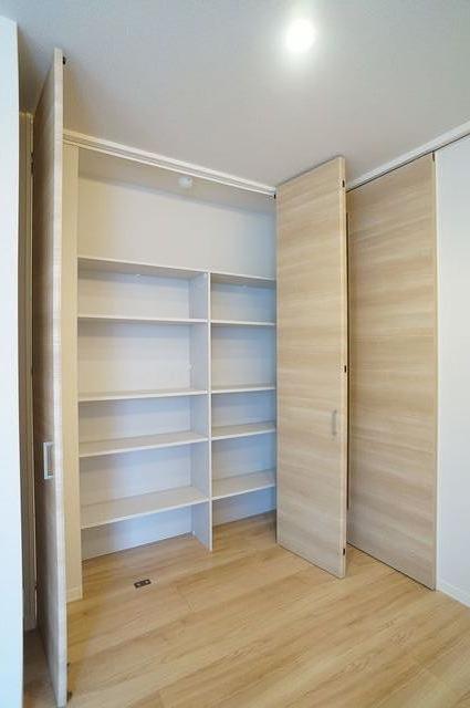 ロン・ヴェルジェ幕張 202号-4