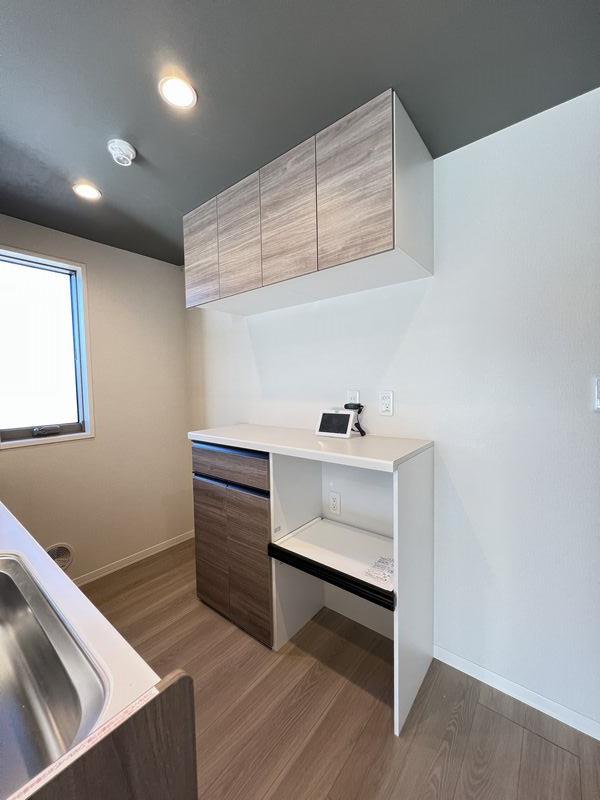 モンテサリーレ 201号-6