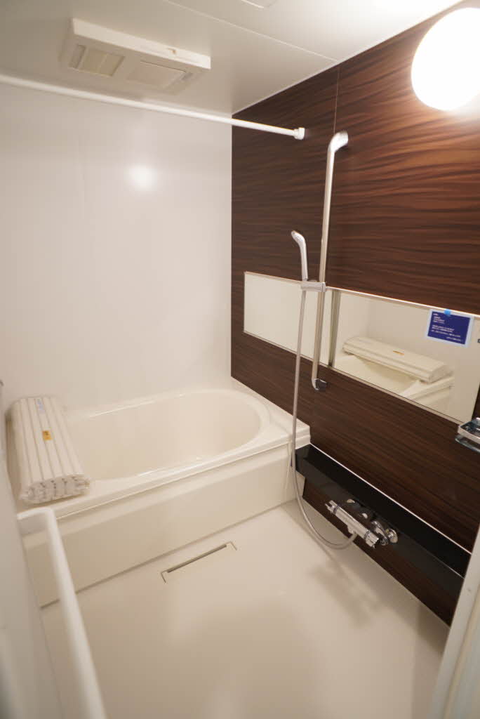 グラン・メルヴェイユ 202号-3