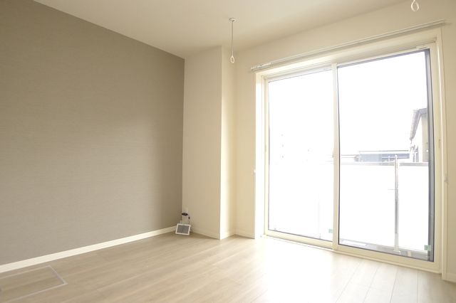 マスターグレイス穴川 103号-3