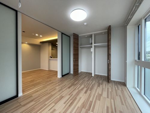 プレヴナンス東町 301号-7