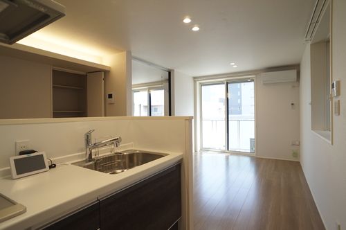 セレスト弁天 102号-4