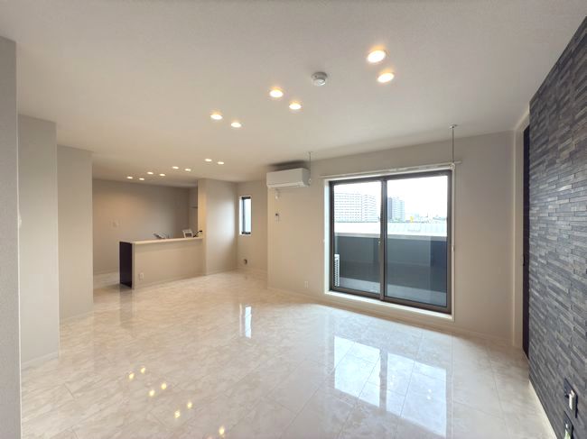 リ・オリエンス 301号-2