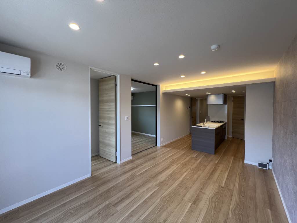 プレヴナンス東町Ⅱ 206号-4