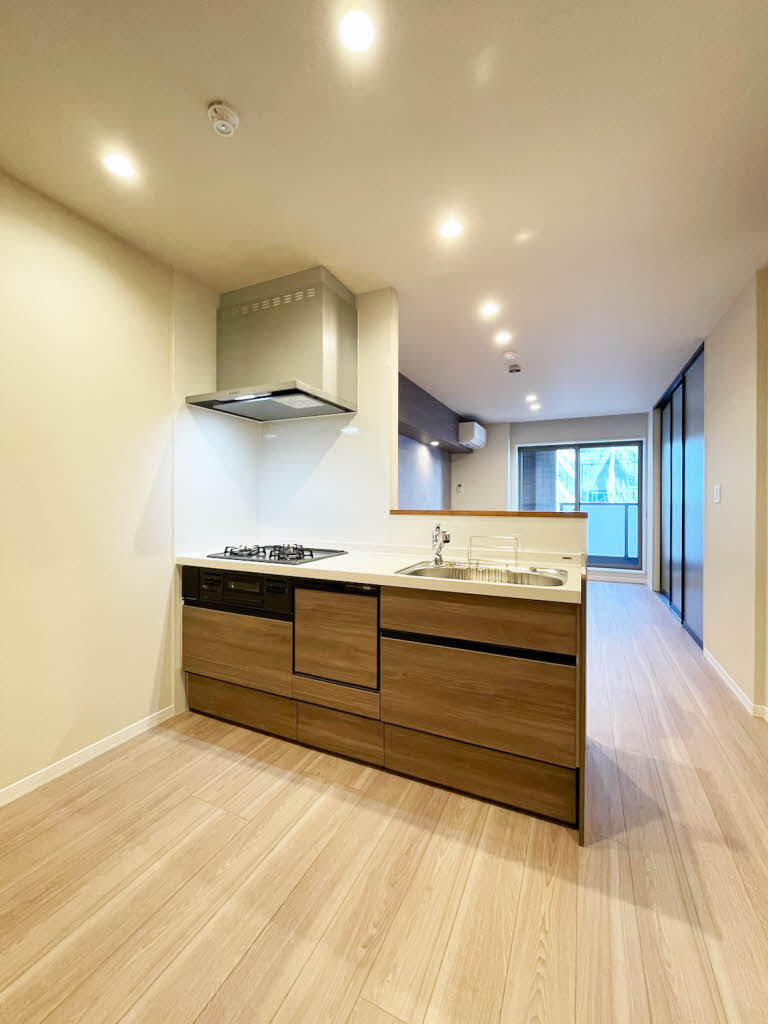 ヴァレンズ・クレシェレ 205号-6