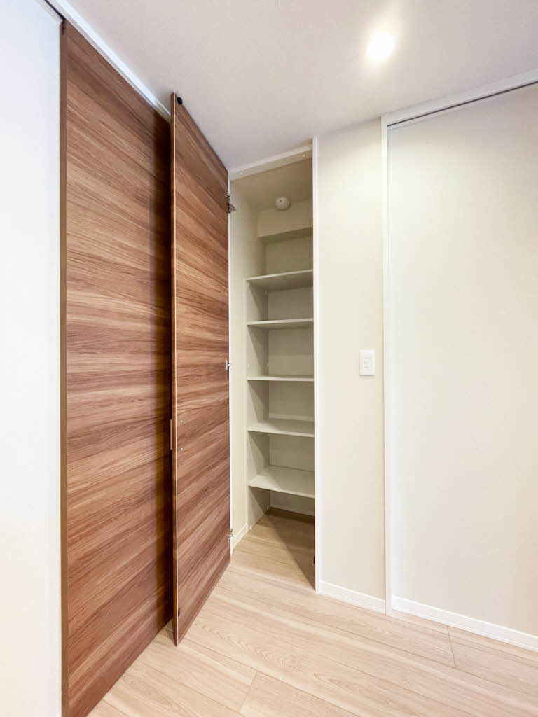 ヴァレンズ・クレシェレ 302号-7