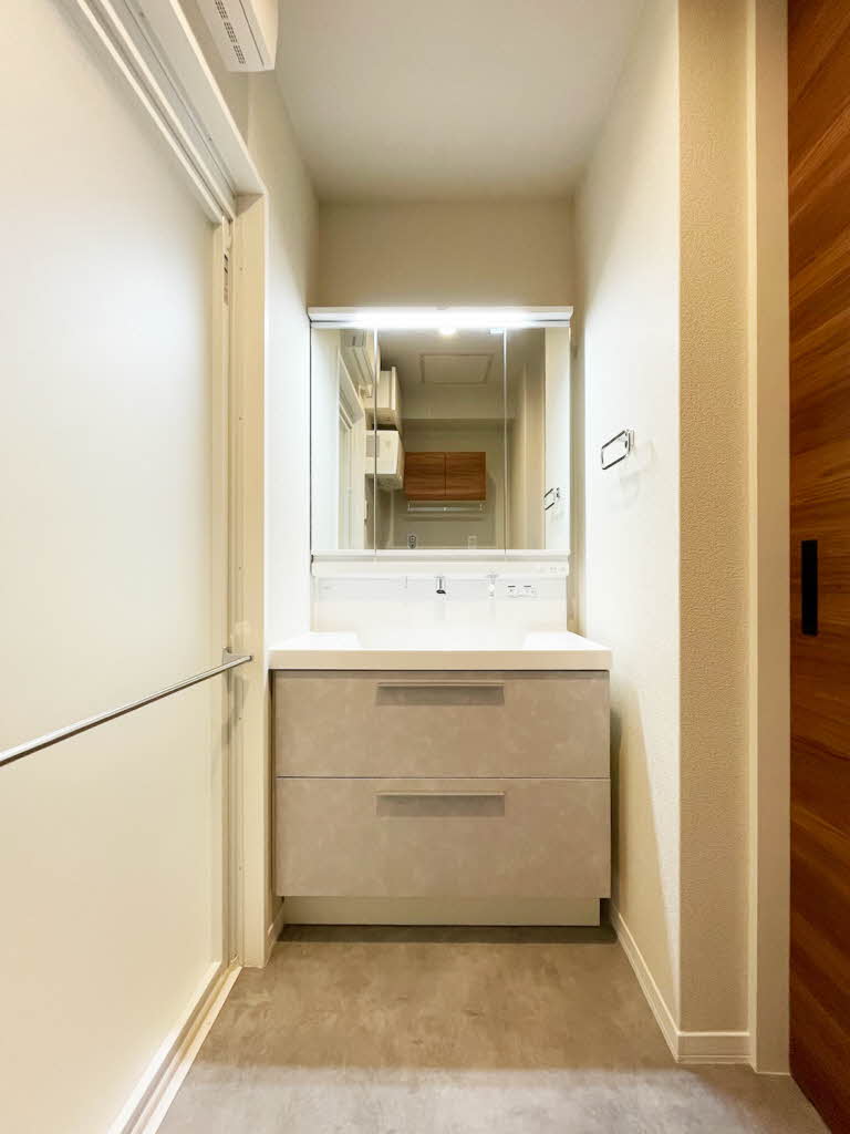 ヴァレンズ・クレシェレ 302号-10