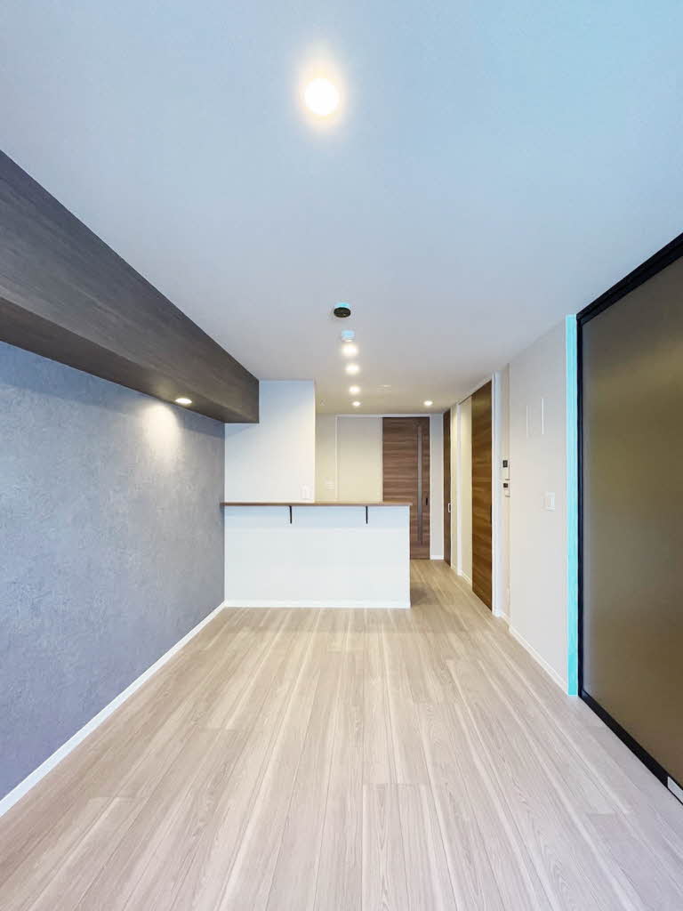 ヴァレンズ・クレシェレ 303号-4