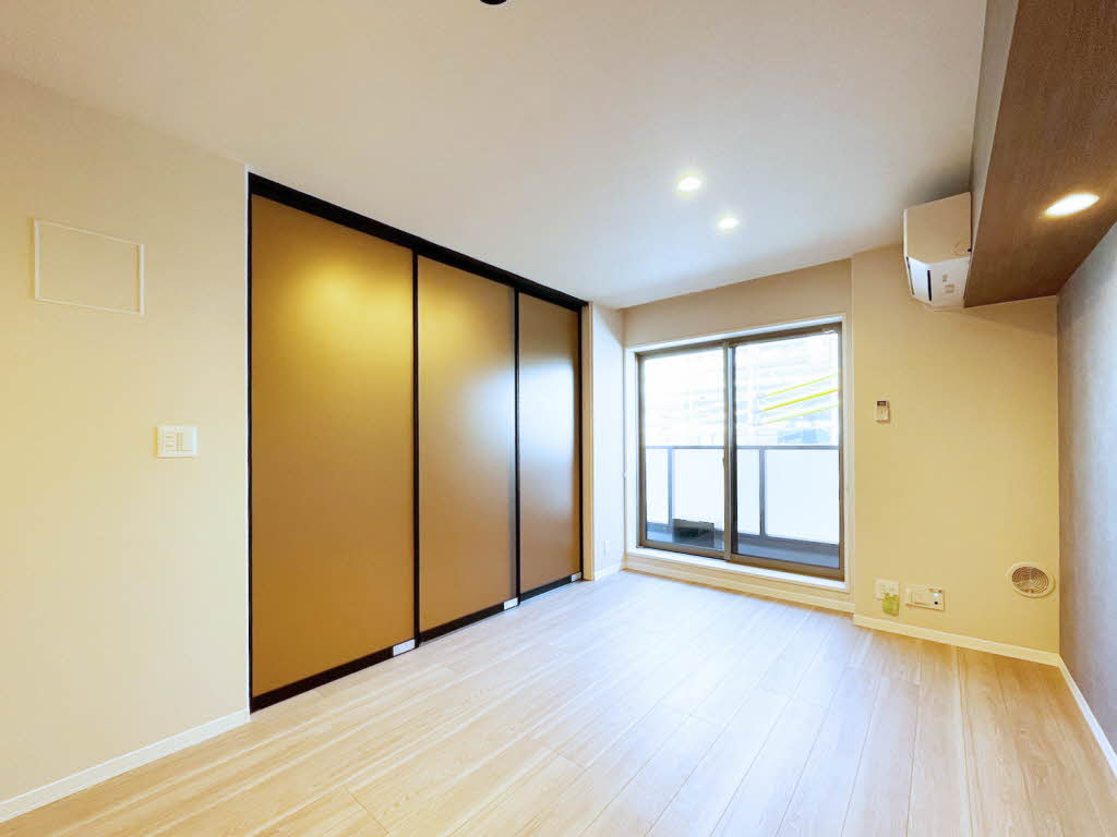 ヴァレンズ・クレシェレ 303号-5