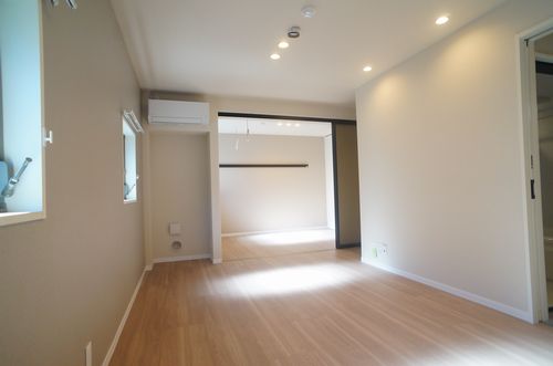 ヴァレンズ・フロレ 202号-3