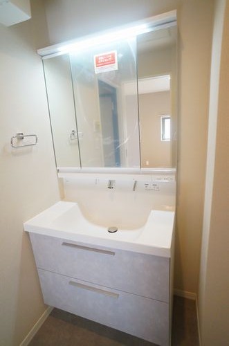 ヴァレンズ・フロレ 202号-9