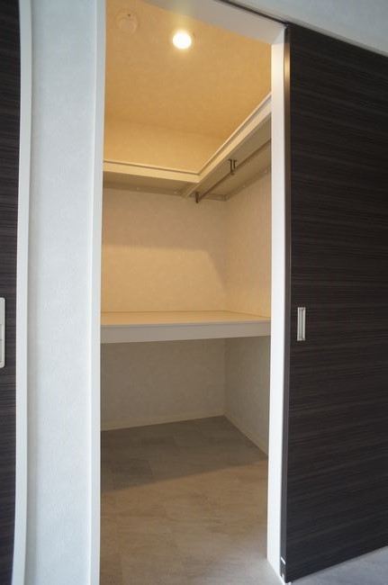 エターナリー 102号-4