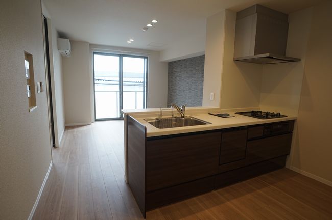 トラストメゾン白木蓮Ⅰ 203号-2