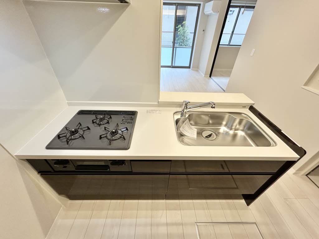 プレミアス幕張本郷 103号-4