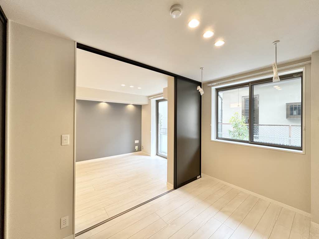 プレミアス幕張本郷 103号-6