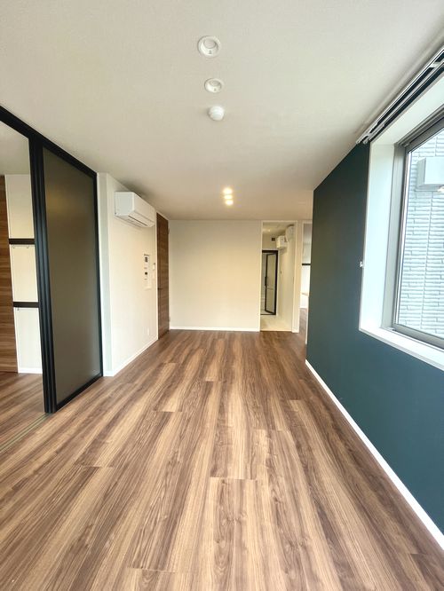 シャーメゾン小仲台 203号-3