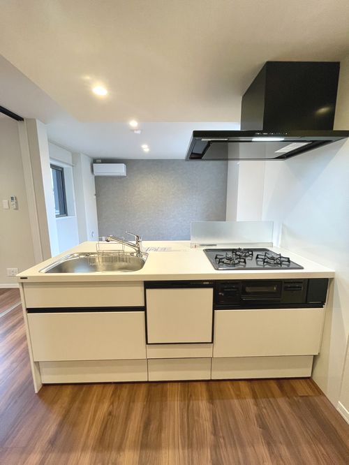 シャーメゾン小仲台 305号-5