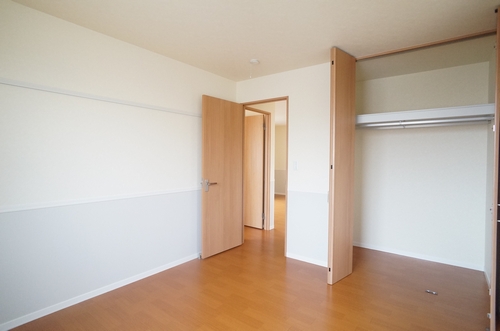 Ｒｅｌａｆｏｒｔ蘇我 202号-6