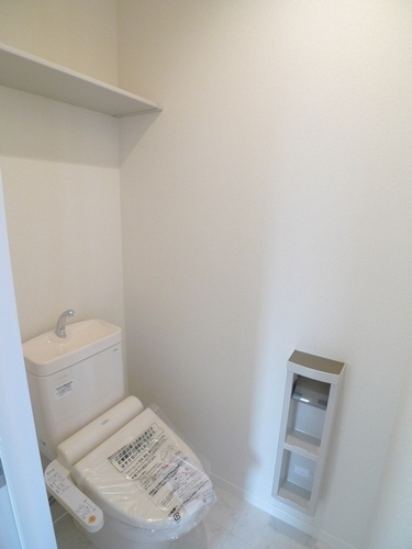 ビラ新川田 102号-8