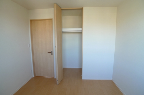 ロイヤルガーデンⅧ 201号-6