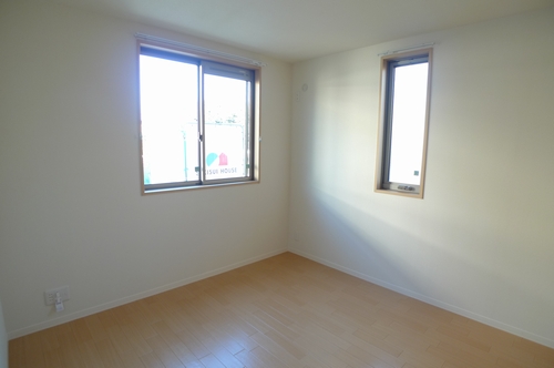 ロイヤルガーデンⅨ 101号-7