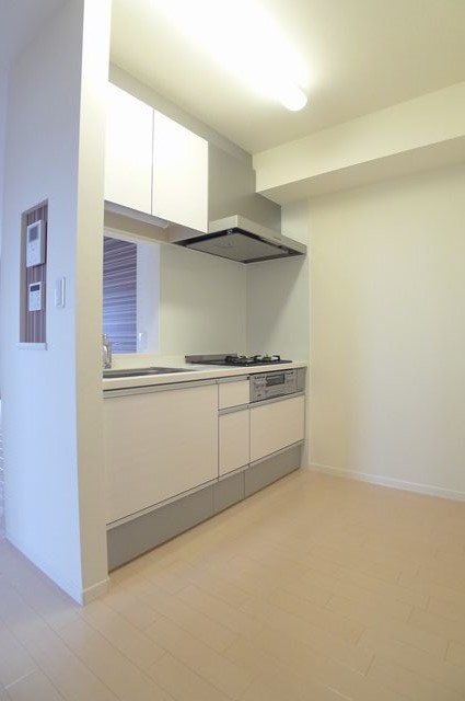 ラ・ルーチェ 301号-3