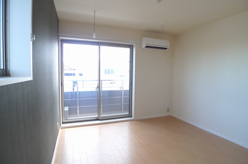 ベルデ　ヤマダ 301号-3