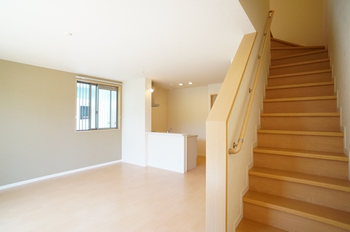 ラフィーネ蘇我 103号-4