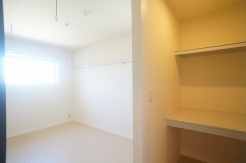 サント・ヴィア・ソーレ 201号-4