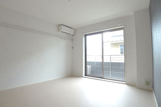 Ｎｅｗ　Ｒｉｃｈ 203号-2