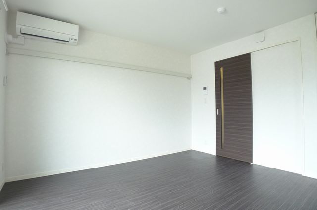 Ｎｅｗ　Ｒｉｃｈ 301号-3