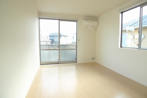 ル・サンク A棟 203号-2